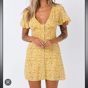 Princess Polly yellow floral short sleeve dress
